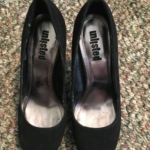 Black suede heels size 7.5